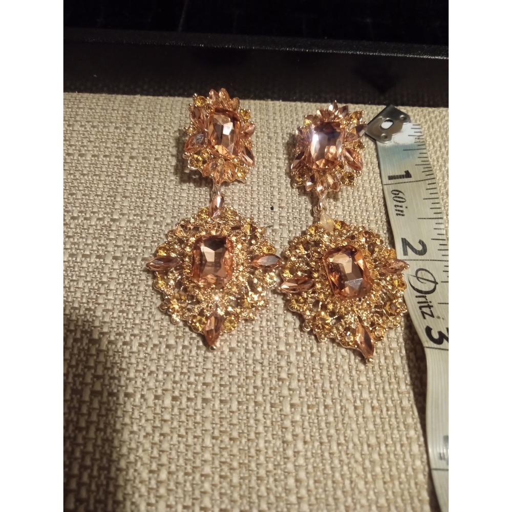 Glamorous Rose Gold Crystal Drop Dangle Earrings Statement Sparkle - Picture 4 of 5